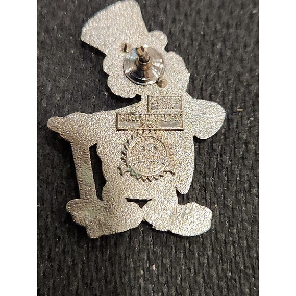 Disney Pin 00043-1 UNCLE SCROOGE MONEYBAGS Artist Proof LE Only 25 made AP - Picture 4 of 6